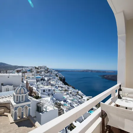 Apartahotel Ilias Firostefani