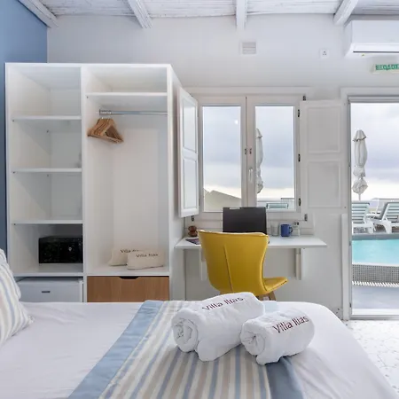 Apartahotel Ilias Firostefani