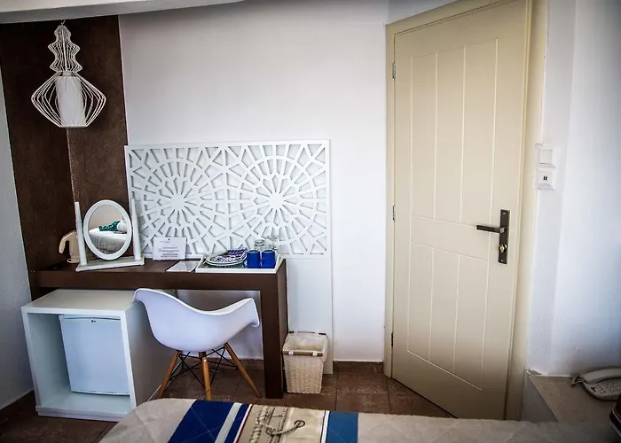 Apart-hotel Ilias 4*
