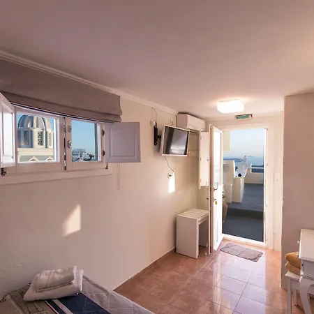 Ilias Apartahotel 4*