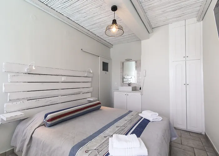 Ilias 4* Фиростефани